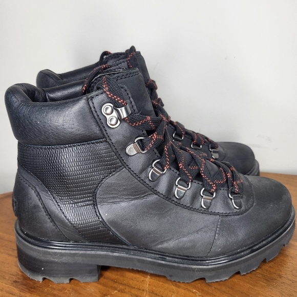 Sorel Black and Red High-Top Boots with Durable Soles - Picture 2 of 7